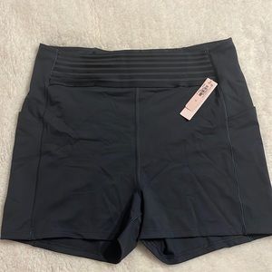 Victoria Secret- size 14 - grey — workout shorts- side pockets